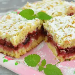 Pyszny placek ze śliwkami krok po kroku. Sprawdzony przepis, który zachwyci każdego