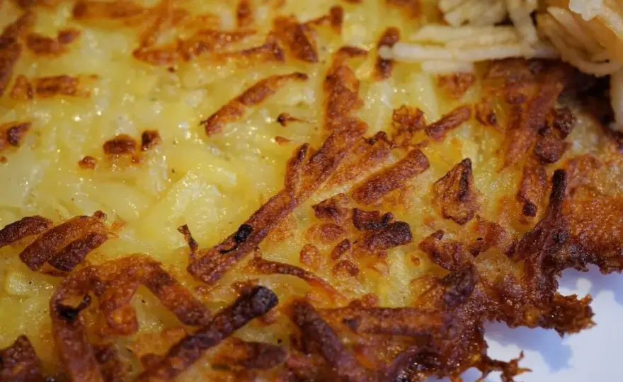 Jak podgrzać placki ziemniaczane bez utraty chrupkości i smaku? Sprawdzone sposoby