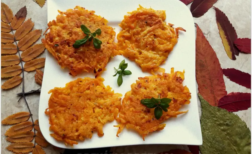 Pyszne placki z dyni. Prosty przepis krok po kroku, który zachwyci każdego